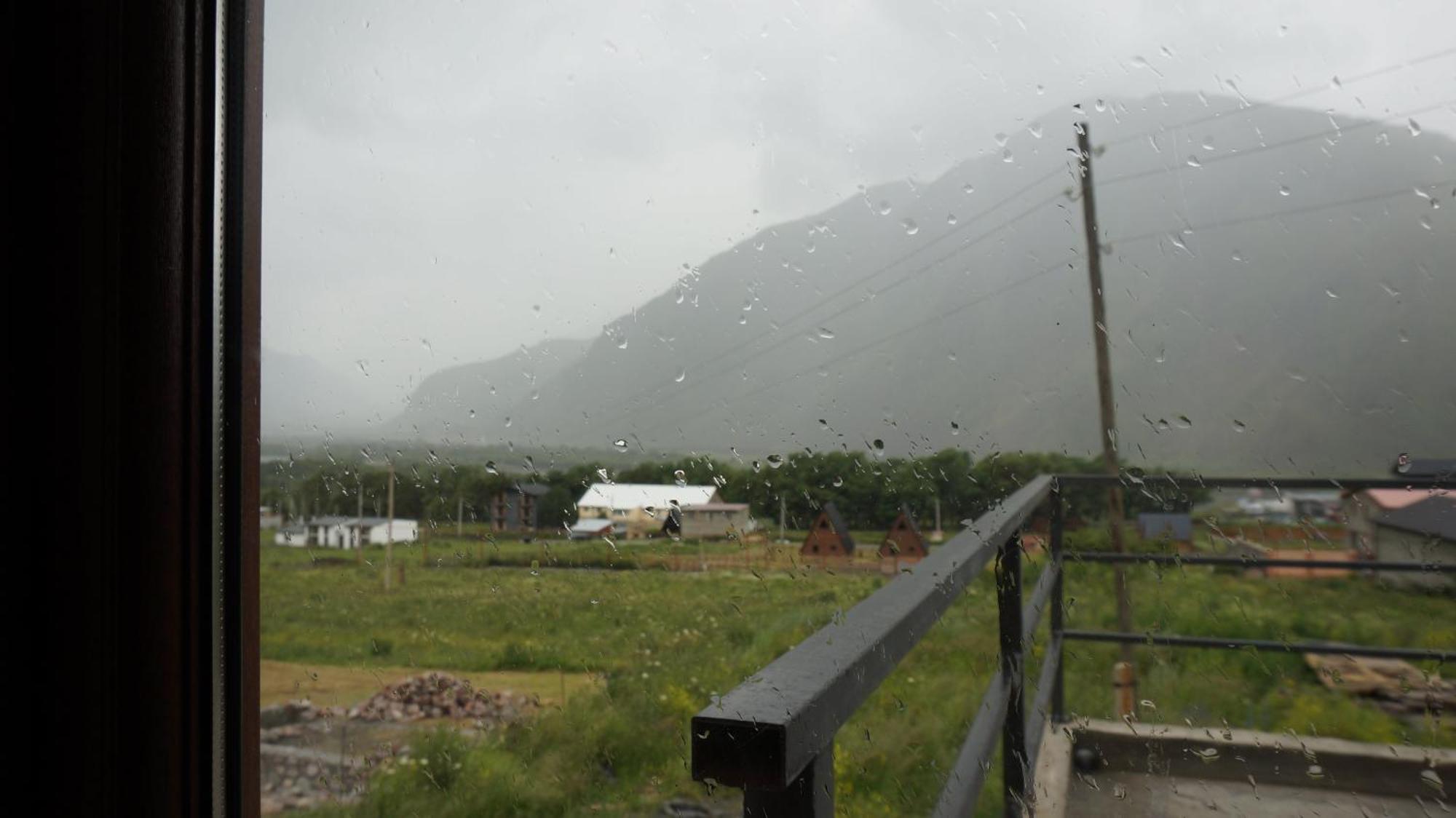 Arte In Kazbegi Otel Dış mekan fotoğraf