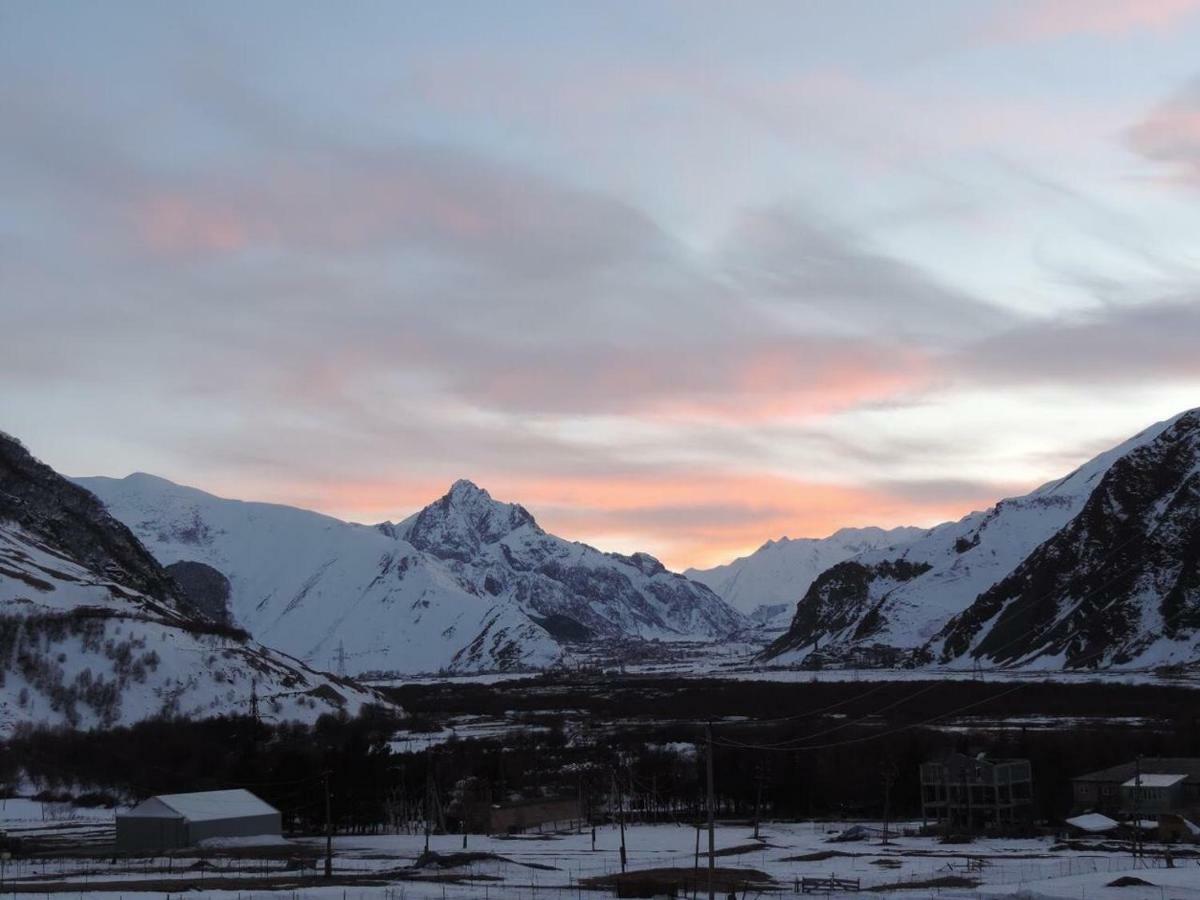 Arte In Kazbegi Otel Dış mekan fotoğraf